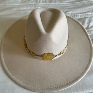 Forever 21 fedora hat